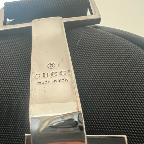 Like New! Large Gucci Leather & Vinyl/Canvas Suitcase, Purchased in Rome in 00’s - Picture 10 of 14